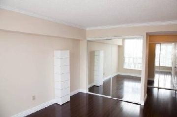 809 - 7805 Bayview Ave, Condo with 2 bedrooms, 2 bathrooms and 1 parking in Markham ON | Image 3