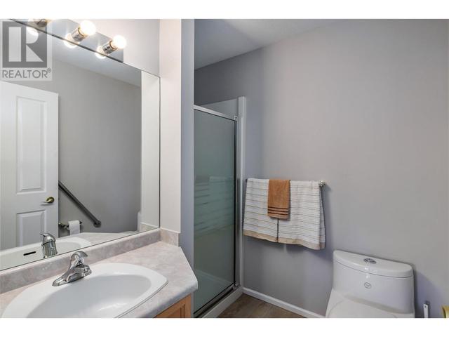 301 - 3858 Brown Road, Condo with 2 bedrooms, 2 bathrooms and 1 parking in West Kelowna BC | Image 11