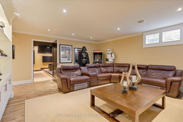 2431 Old Carriage Rd, House detached with 5 bedrooms, 6 bathrooms and 11 parking in Mississauga ON | Image 32
