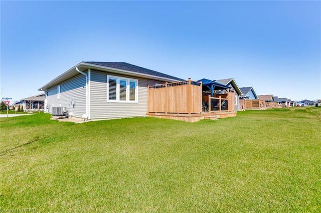 18 Windward Way, House detached with 2 bedrooms, 2 bathrooms and 4 parking in Ashfield Colborne Wawanosh ON | Image 28