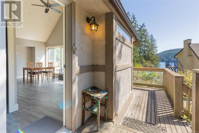 630 Dinner Bay Rd, House detached with 12 bedrooms, 16 bathrooms and 12 parking in Southern Gulf Islands BC | Image 42