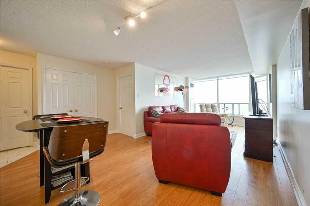 1906 - 22 Hanover Rd, Condo with 1 bedrooms, 1 bathrooms and 1 parking in Brampton ON | Image 20