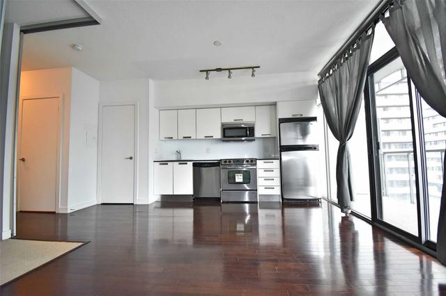 1712 - 33 Charles St E, Condo with 1 bedrooms, 1 bathrooms and 0 parking in Toronto ON | Image 12