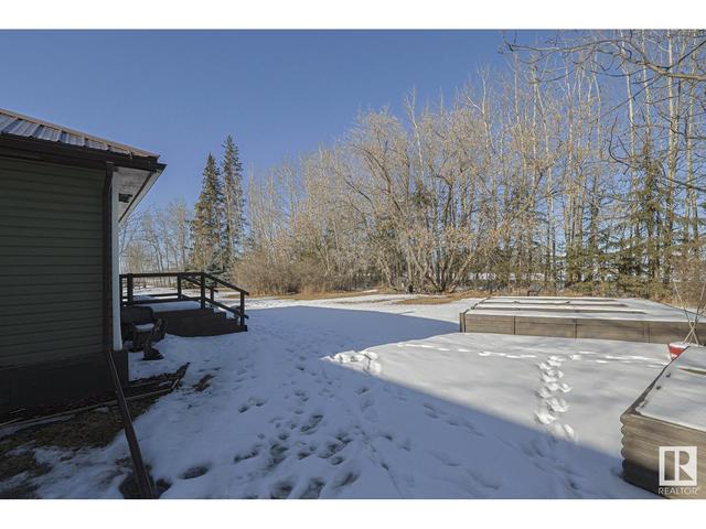 4531 Hwy #33, House detached with 3 bedrooms, 1 bathrooms and null parking in Barrhead County No. 11 AB | Image 39