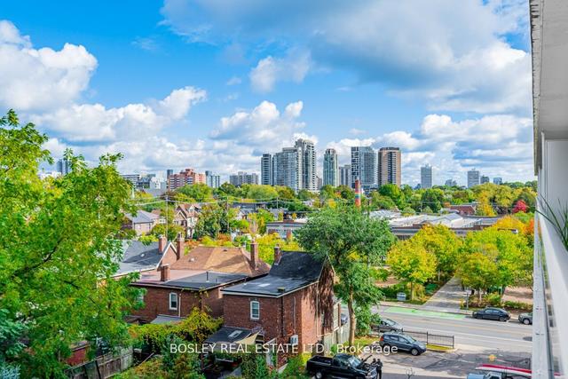 601 - 580 Christie St, Condo with 2 bedrooms, 1 bathrooms and 1 parking in Toronto ON | Image 18