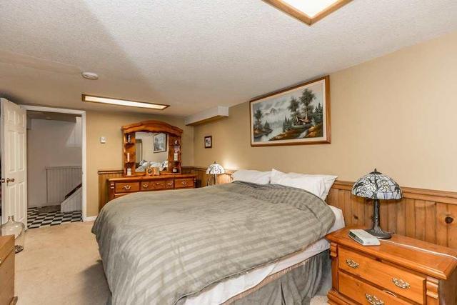 25 Beaufort Cres, House detached with 3 bedrooms, 2 bathrooms and 4 parking in Tiny ON | Image 11