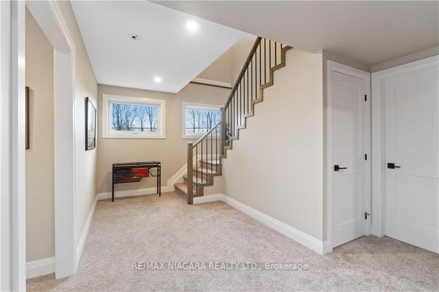 11 - 6 Juniper Tr, Townhouse with 2 bedrooms, 3 bathrooms and 4 parking in Welland ON | Image 24