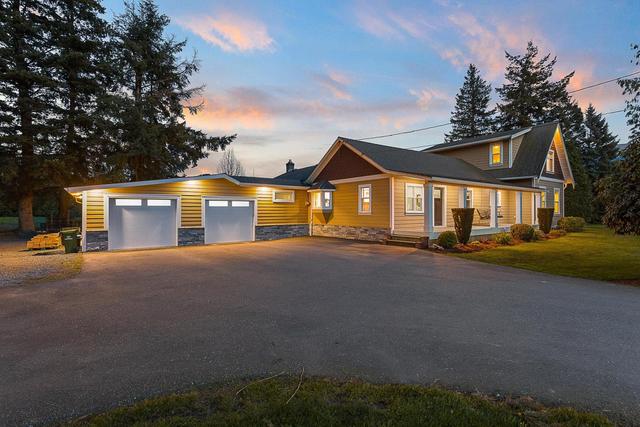 6384 Hopedale Road, House detached with 4 bedrooms, 3 bathrooms and null parking in Chilliwack BC | Card Image