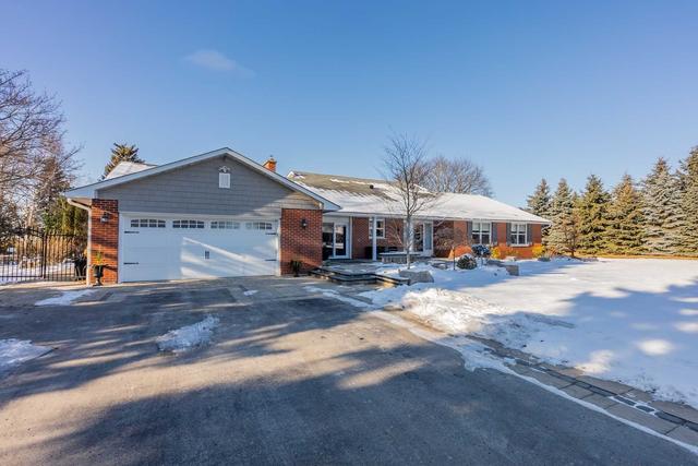 950 Swiss Hts, House detached with 5 bedrooms, 4 bathrooms and 10 parking in Oshawa ON | Image 12