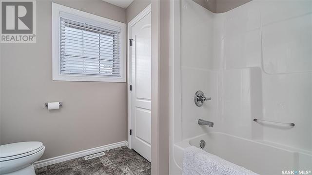 d4 - 33 Wood Lily Drive, House attached with 3 bedrooms, 3 bathrooms and null parking in Moose Jaw SK | Image 31