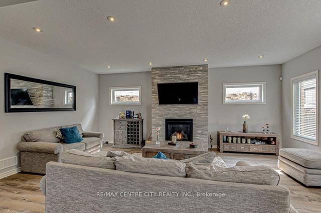 1296 Dyer Cres N, House detached with 4 bedrooms, 4 bathrooms and 6 parking in London ON | Image 36