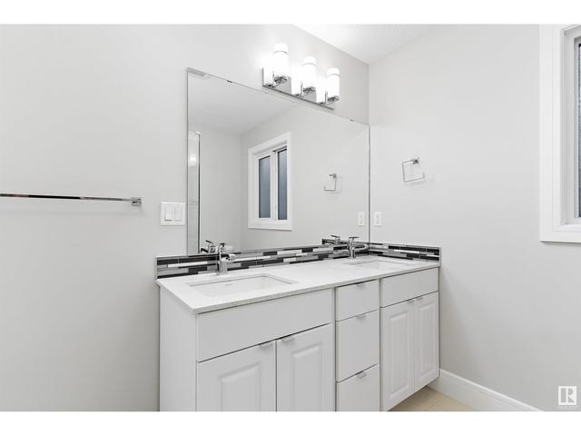 9218 154 St Nw, House detached with 4 bedrooms, 3 bathrooms and 4 parking in Edmonton AB | Image 21