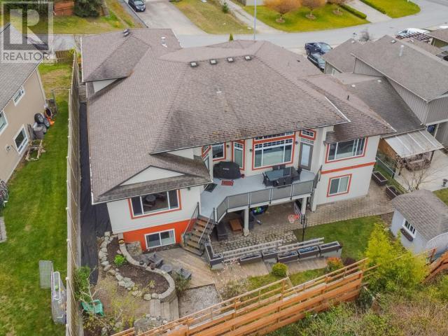 6929 Retaskit Crt, House detached with 5 bedrooms, 4 bathrooms and 2 parking in Powell River BC | Image 13