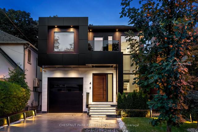 4 Douglas Cres, House detached with 4 bedrooms, 5 bathrooms and 4 parking in Toronto ON | Image 12
