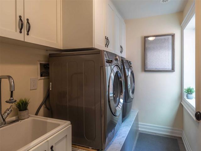 29 Hillsboro Ave, House semidetached with 2 bedrooms, 3 bathrooms and 0 parking in Toronto ON | Image 6