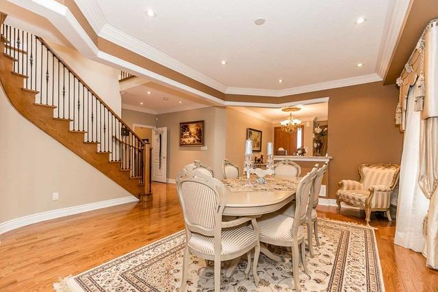 37 Little Ashley Dr, House detached with 4 bedrooms, 5 bathrooms and 6 parking in Vaughan ON | Image 40