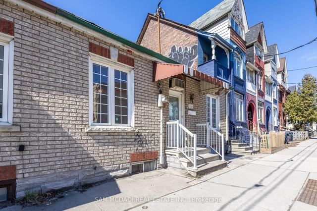 238a Bathurst St, House attached with 3 bedrooms, 2 bathrooms and 2 parking in Toronto ON | Image 37