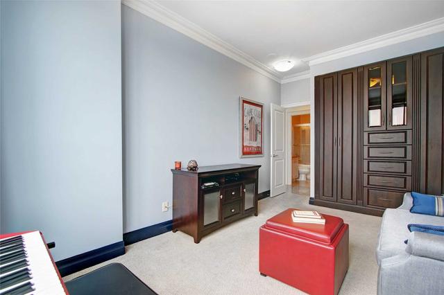 ph 205 - 23 Hollywood Ave, Condo with 3 bedrooms, 2 bathrooms and 2 parking in Toronto ON | Image 7