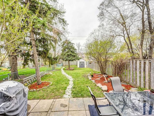 137 Greene Dr, House attached with 3 bedrooms, 3 bathrooms and 3 parking in Brampton ON | Image 28