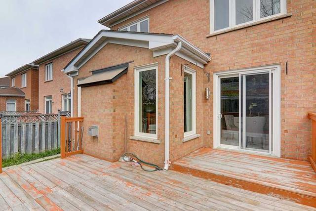121 Snowdon Circ, House detached with 4 bedrooms, 3 bathrooms and 6 parking in Markham ON | Image 19