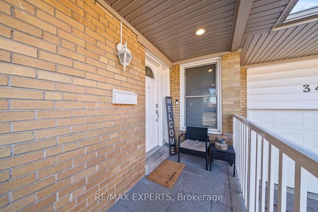 34 Risdon Crt, House detached with 3 bedrooms, 2 bathrooms and 5 parking in Toronto ON | Image 22