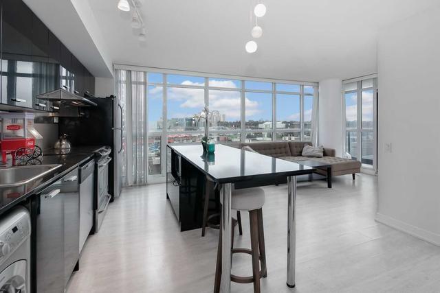 809a - 19 Singer Crt, Condo with 1 bedrooms, 1 bathrooms and 0 parking in Toronto ON | Image 3