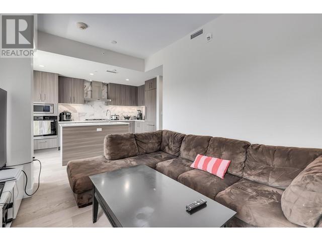 508 - 528 W King Edward Avenue, Condo with 3 bedrooms, 3 bathrooms and 2 parking in Vancouver BC | Image 3