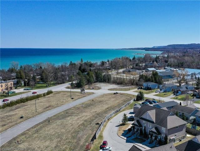 12 - 24 Albery Court, House attached with 2 bedrooms, 1 bathrooms and null parking in Meaford ON | Image 2