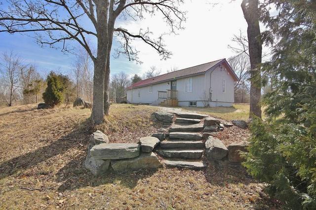 113456 Hwy 7 Rd, House detached with 3 bedrooms, 2 bathrooms and 24 parking in Addington Highlands ON | Image 1