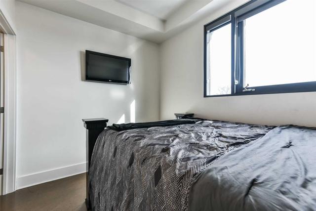 8 - 1189 Lawrence Ave W, Condo with 1 bedrooms, 1 bathrooms and 0 parking in Toronto ON | Image 3