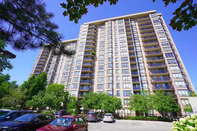 712 - 20 Cherrytree Dr, Condo with 3 bedrooms, 2 bathrooms and 2 parking in Brampton ON | Image 1