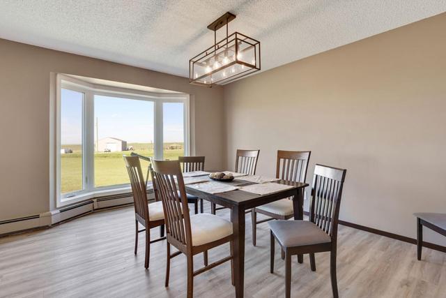 260029 Range Road 251, House detached with 3 bedrooms, 2 bathrooms and 10 parking in Wheatland County AB | Image 7