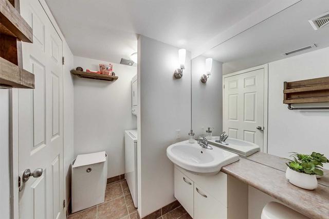 ph907 - 1040 The Queensway, Condo with 2 bedrooms, 2 bathrooms and 1 parking in Toronto ON | Image 5