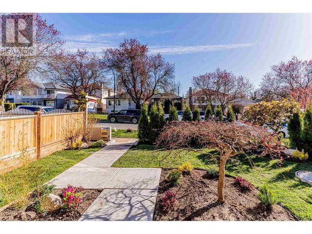 1 - 1019 39th Avenue, House detached with 3 bedrooms, 4 bathrooms and 1 parking in Vancouver BC | Image 29