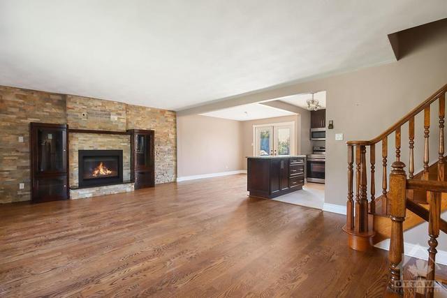 454 Rideau Road, House detached with 4 bedrooms, 2 bathrooms and 3 parking in Ottawa ON | Image 3