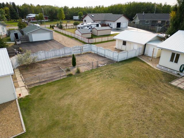 4142 West Park Drive, House detached with 5 bedrooms, 3 bathrooms and 2 parking in Castor AB | Image 3