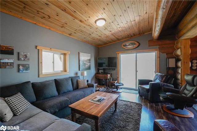 59 White Bear Court, House detached with 4 bedrooms, 2 bathrooms and 12 parking in Temagami ON | Image 7