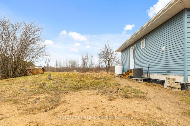 883 Lake Dalrymple Rd, House detached with 3 bedrooms, 1 bathrooms and 12 parking in Kawartha Lakes ON | Image 24