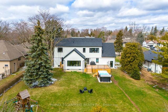121 Overdale Ave, House detached with 4 bedrooms, 3 bathrooms and 6 parking in Hamilton ON | Image 28