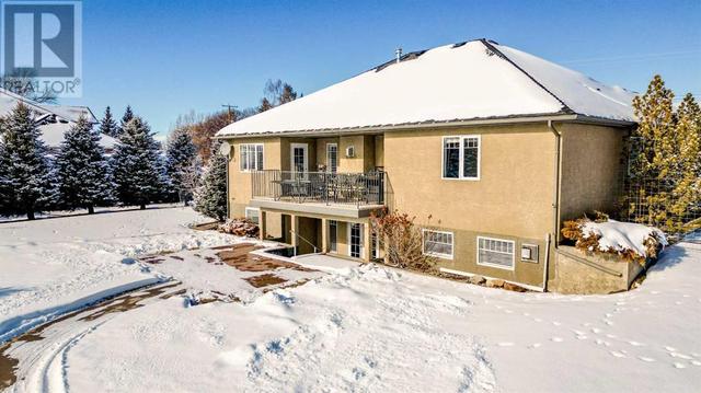 360 E 1 Avenue S, House detached with 5 bedrooms, 3 bathrooms and 8 parking in Magrath AB | Image 39