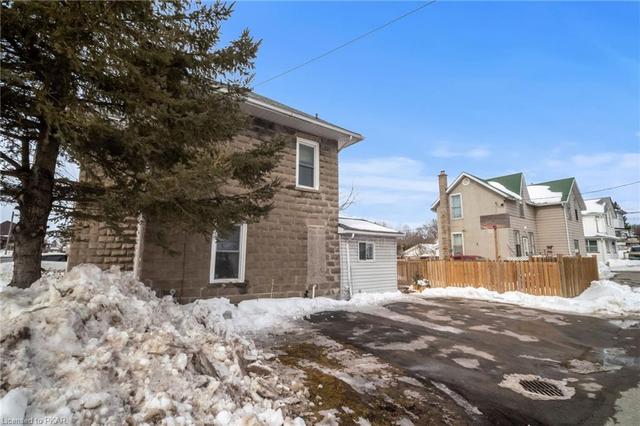 37 Ottawa Street E, House detached with 4 bedrooms, 1 bathrooms and null parking in Havelock Belmont Methuen ON | Image 29