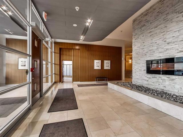 718 - 220 Burnhamthorpe Rd W, Condo with 1 bedrooms, 2 bathrooms and 1 parking in Mississauga ON | Image 28