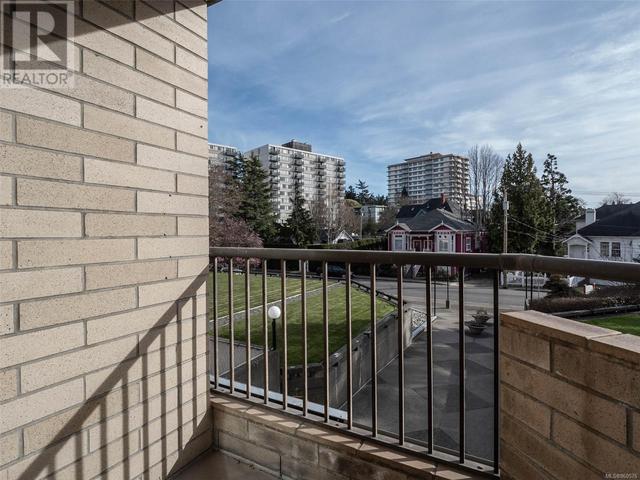 201 - 620 Toronto St, Condo with 2 bedrooms, 1 bathrooms and 1 parking in Victoria BC | Image 15