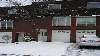 1206 Gainsborough Dr, House attached with 3 bedrooms, 3 bathrooms and null parking in Oakville ON | Image 1