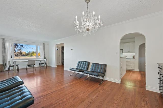 611 49 Avenue Sw, House detached with 4 bedrooms, 1 bathrooms and 1 parking in Calgary AB | Image 8