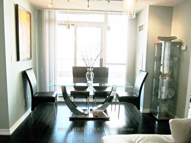 1802 - 18 Spring Garden Ave, Condo with 2 bedrooms, 2 bathrooms and 1 parking in Toronto ON | Image 2
