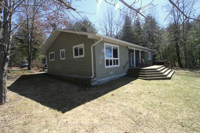 151 Mckelvey Beach Rd, House detached with 5 bedrooms, 2 bathrooms and 8 parking in Kawartha Lakes ON | Image 32
