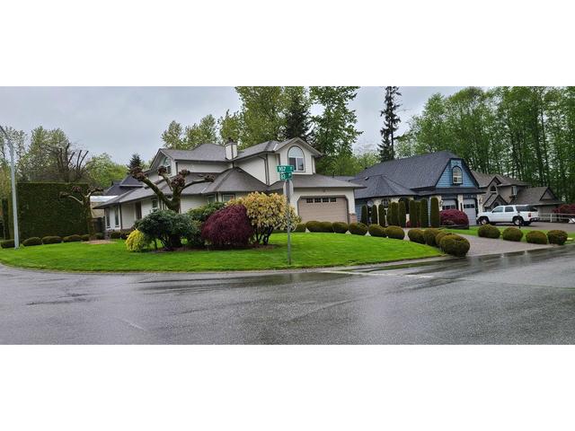 16687 83 Avenue, House detached with 4 bedrooms, 3 bathrooms and 8 parking in Surrey BC | Image 19