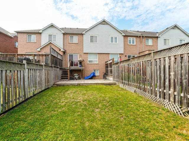 3158 Angel Pass Dr, House attached with 3 bedrooms, 4 bathrooms and 3 parking in Mississauga ON | Image 24