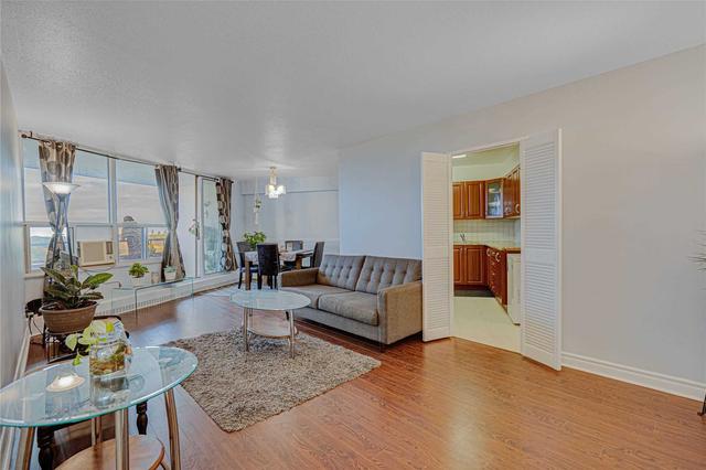 1205 - 5 Vicora Linkway Way, Condo with 3 bedrooms, 2 bathrooms and 1 parking in Toronto ON | Image 34